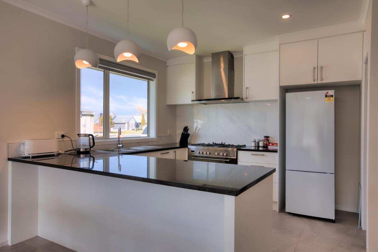 Cambridge Modern 4 Bedrooms House Bagian luar foto