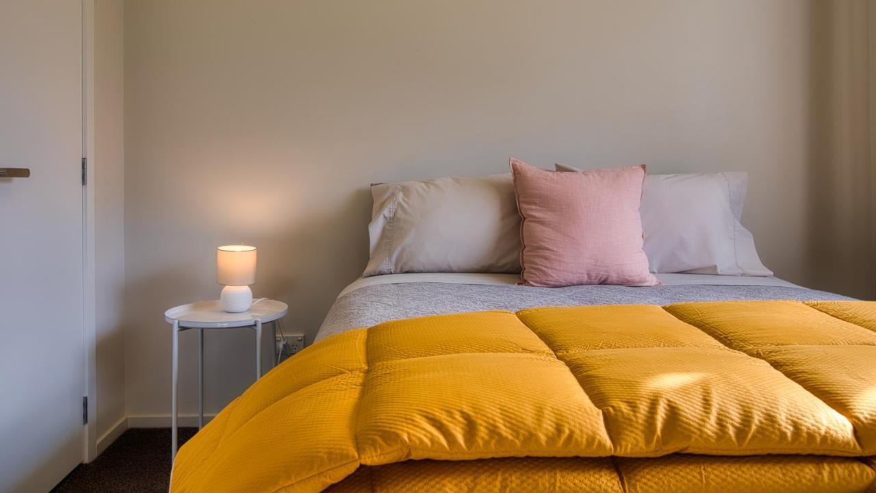 Cambridge Modern 4 Bedrooms House Bagian luar foto