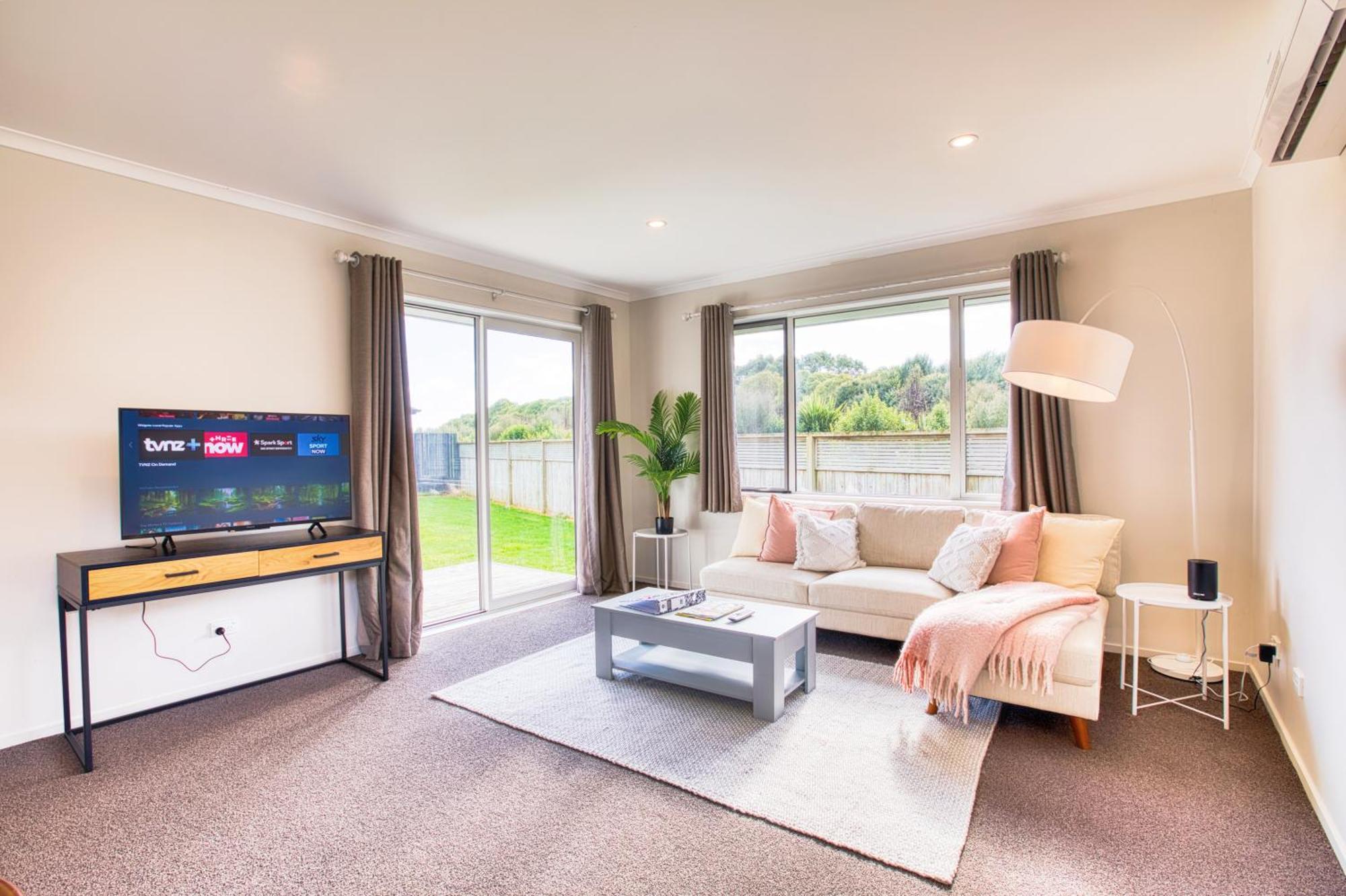 Cambridge Modern 4 Bedrooms House Bagian luar foto